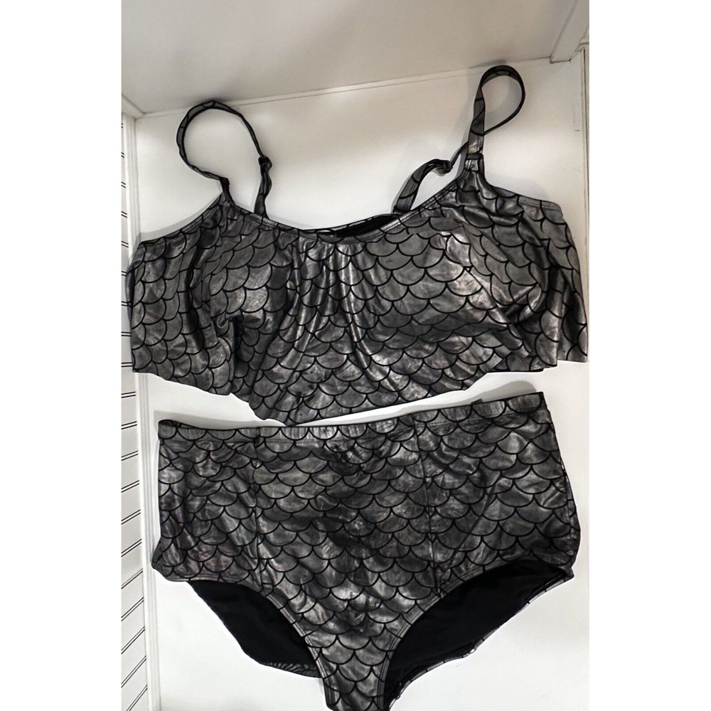 Torrid Swimsuit Bikini Sz 4/3 High Rise Flounce Two Piece Silver Mermaid Cutout